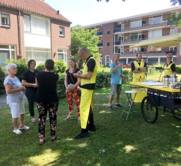 Koppen verzamelen in de Okerhof